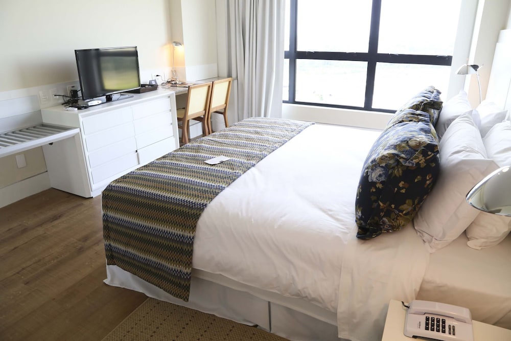 Suite with Jatted Tub