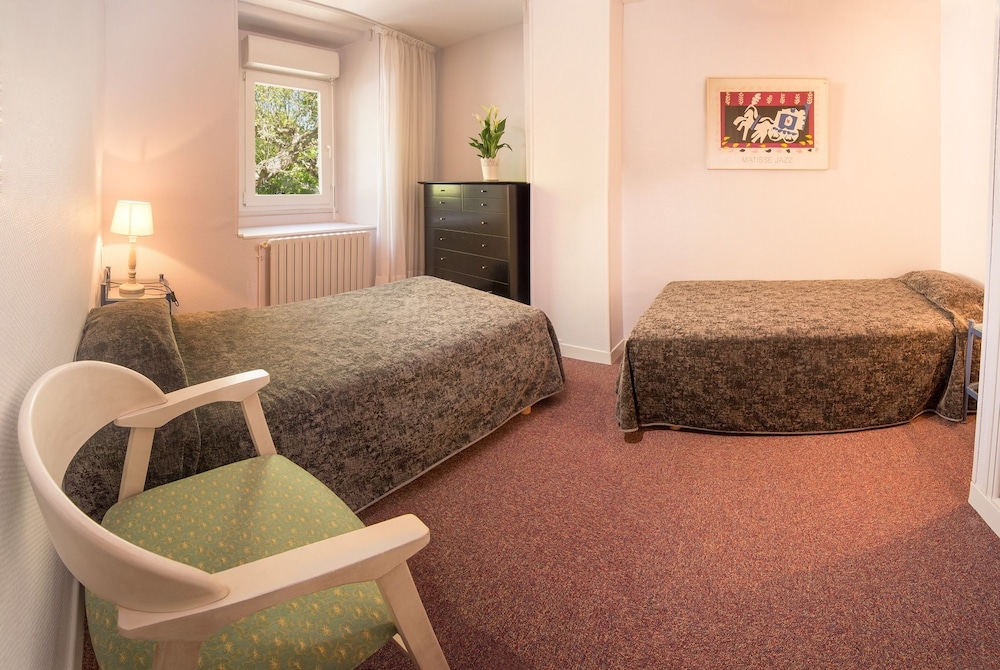 Apartment - Photo 2
