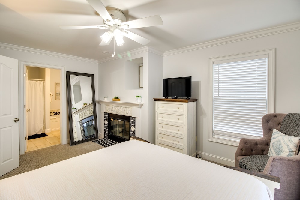 Apartment (4 Bedrooms)