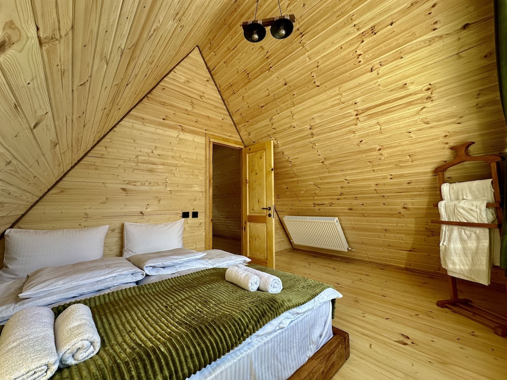 Luxury Cottage, 2 Bedrooms, Garden View photo 3