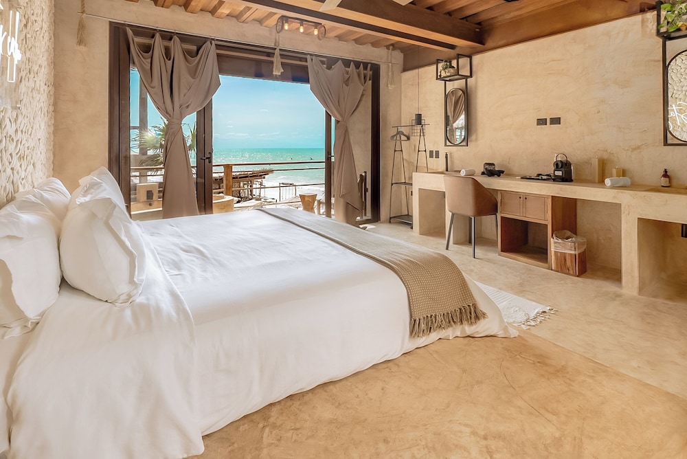 Premium Room, Bathtub, Sea View