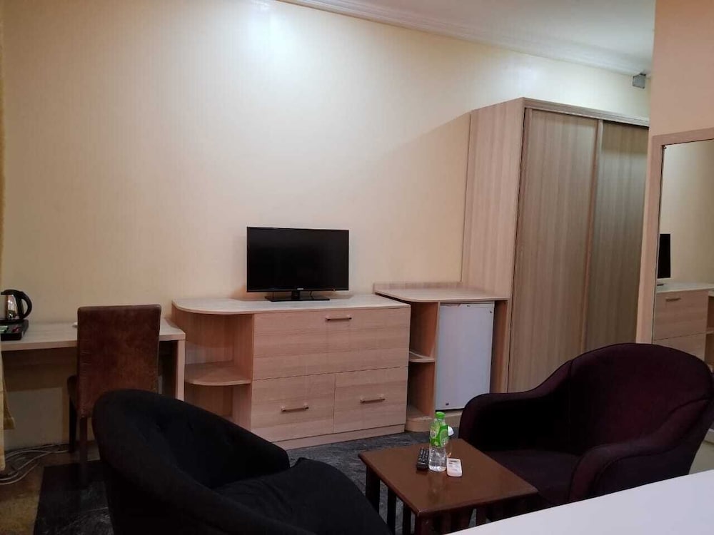 Deluxe Room, 1 Double Bed, City View photo 2