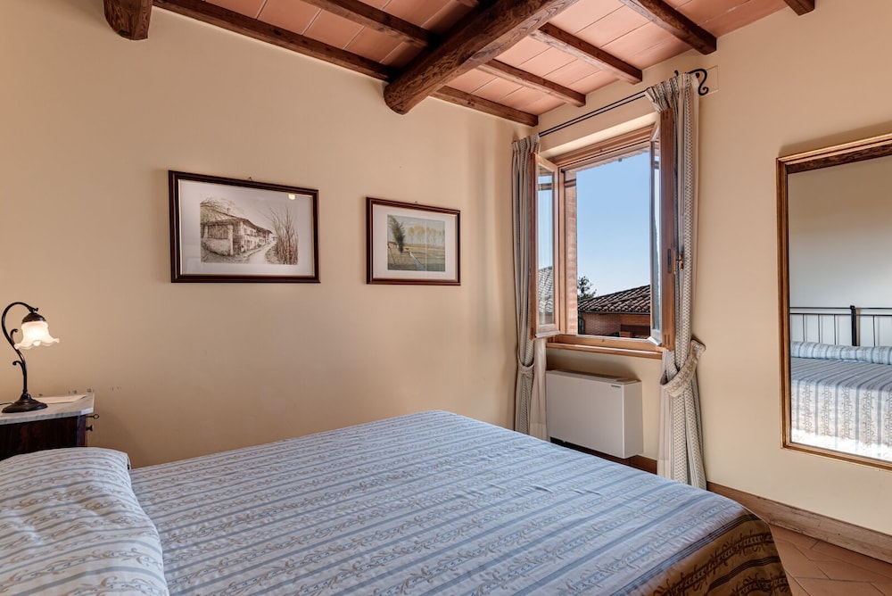Classic Double Room photo 1