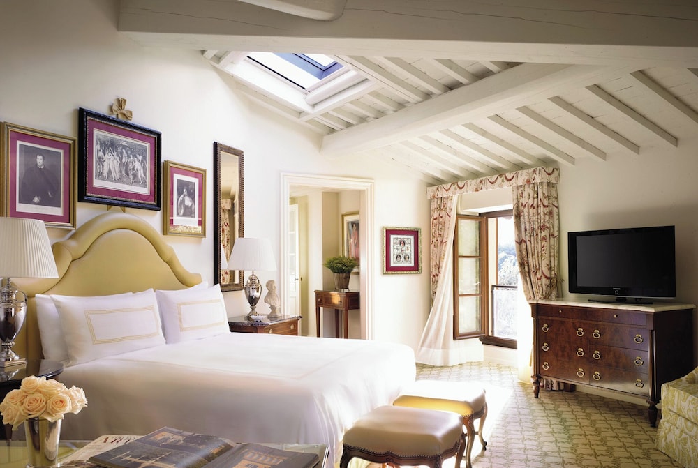 Standard Suite, 1 King Bed