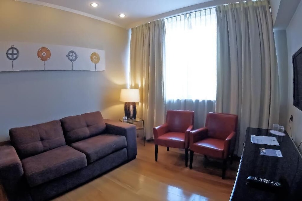 Premium Studio Suite photo 2