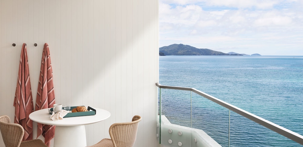 The Sundays Balcony room