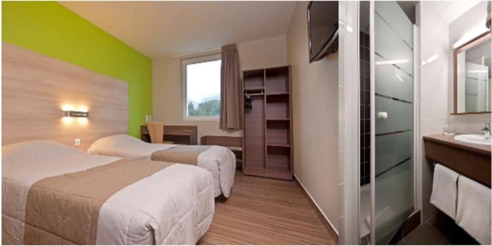 Comfort Twin Room