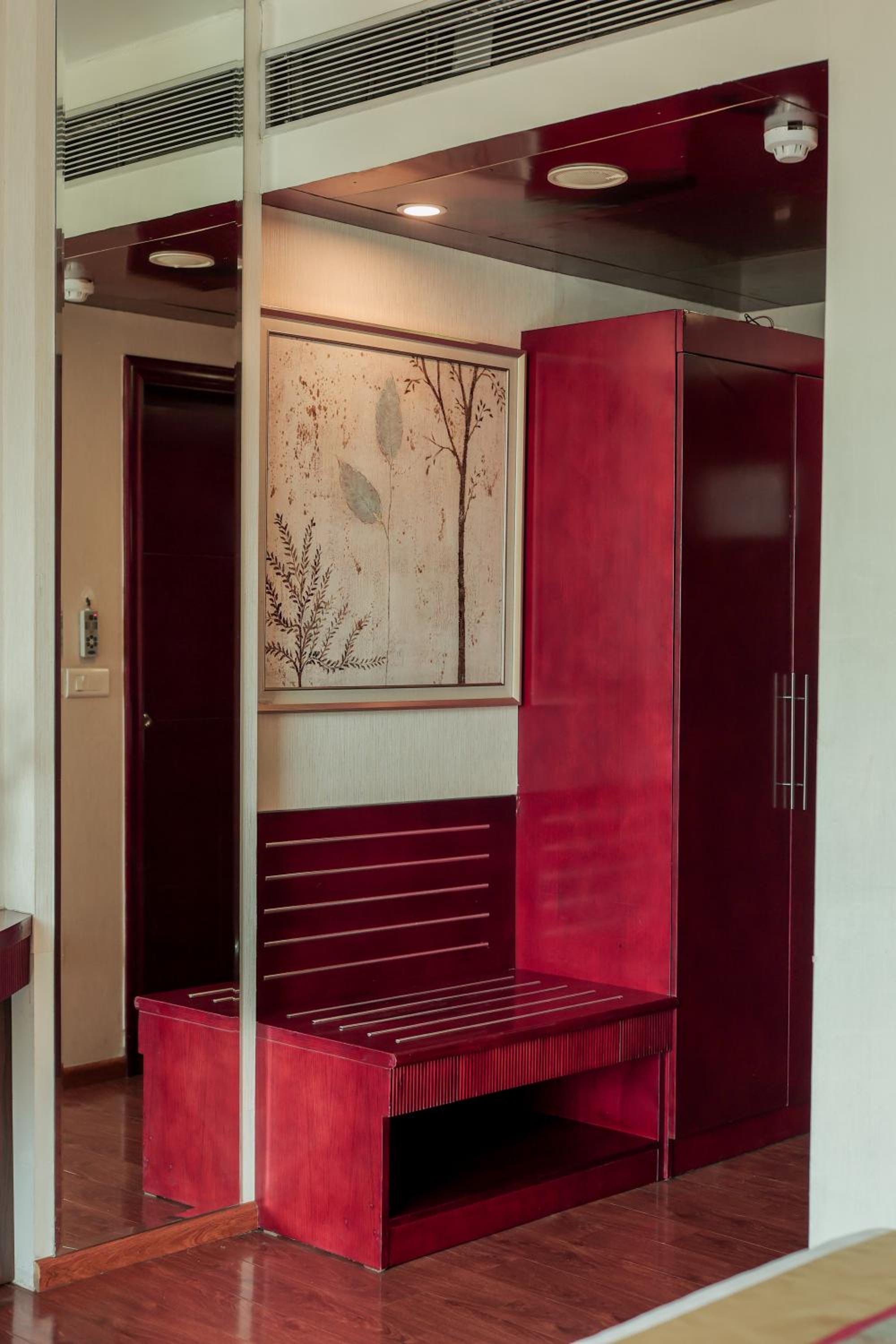 Premium Junior Suite photo 3