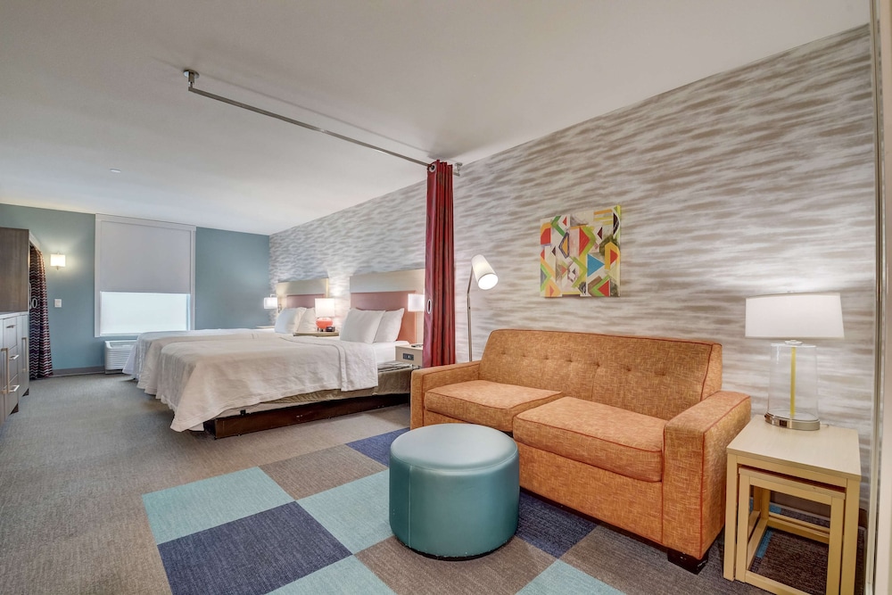 Studio, 2 Queen Beds, Accessible (Hearing) - Photo 1