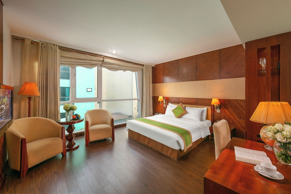 Executive Double or Twin Room, City View