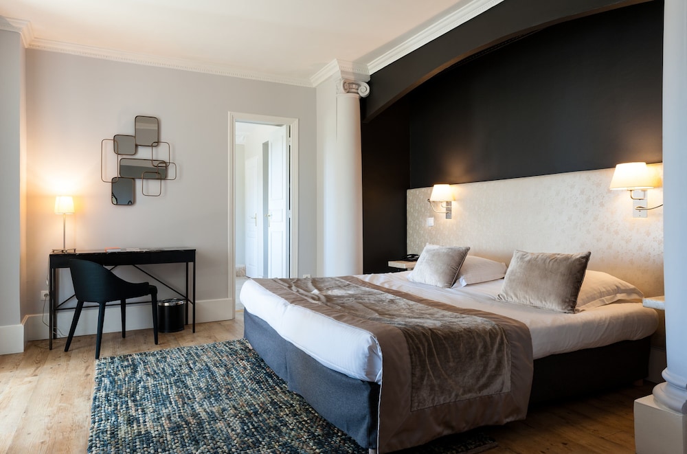 Superior Suite photo 1