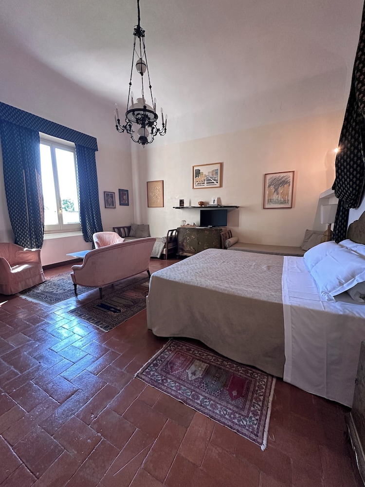 Family Quadruple Room, Courtyard View