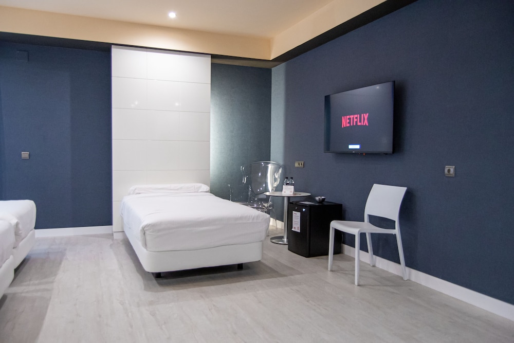 Room photo 2