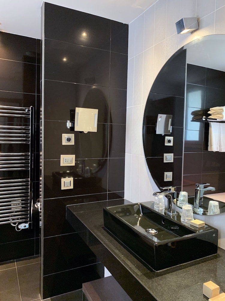 Junior Suite - Photo 2