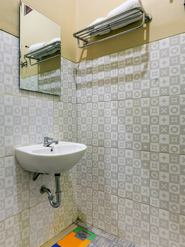 Deluxe Double Room - Photo 9