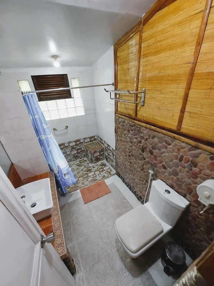 Signature Villa, Partial Ocean View photo 3