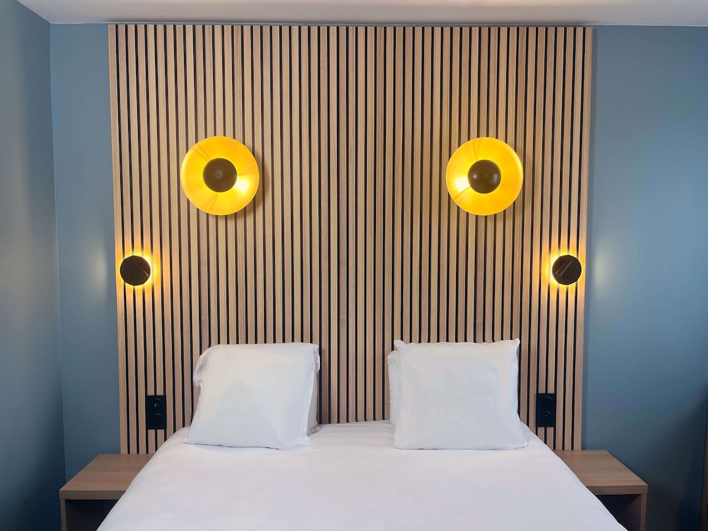 Superior Room, 1 Queen Bed, Non Smoking - Photo 5