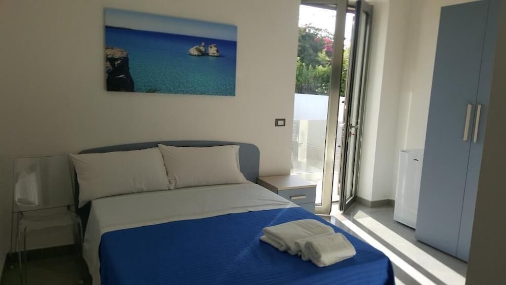 Camera con letto Matrimoniale