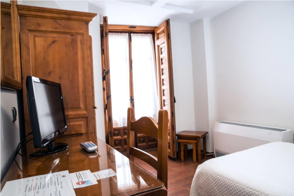 Classic Single Room photo 2