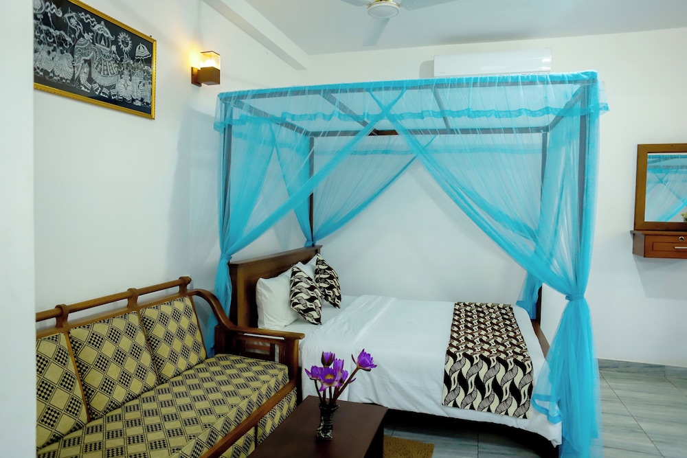Senior Room, Sea View