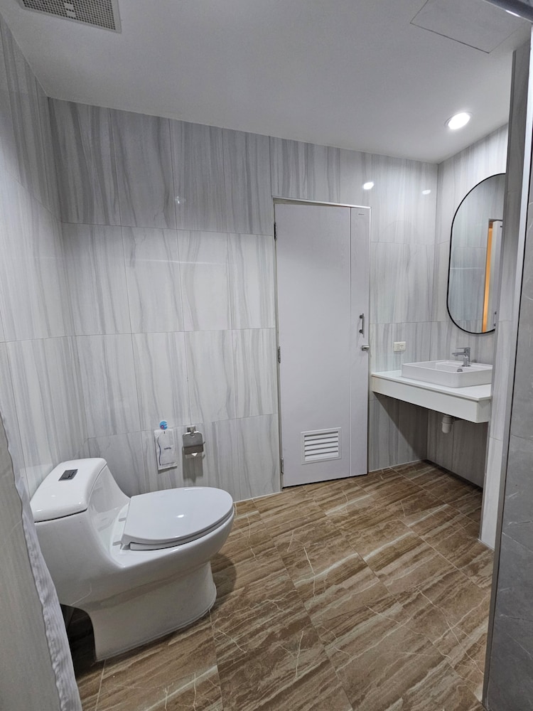 Standard Room photo 2