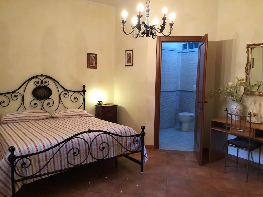 Triple Room, Ensuite