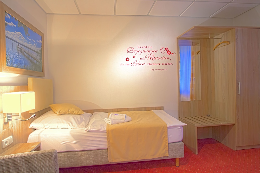 Classic Single Room (Seeschlösschen) photo 2