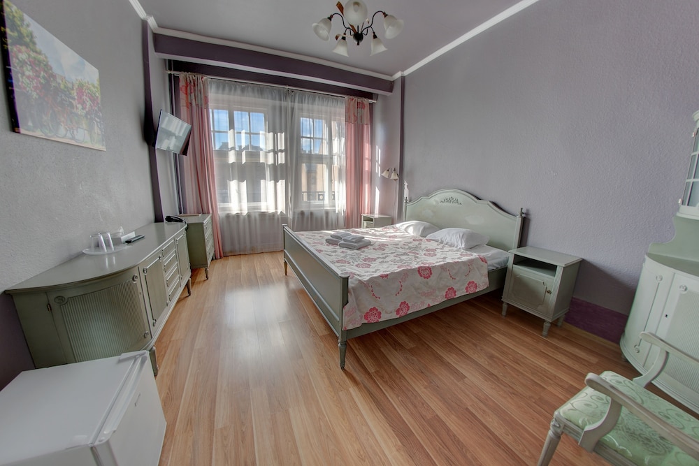 Double Room - Photo 19