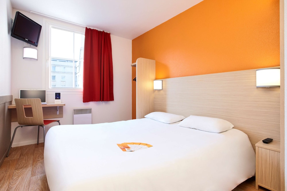 Standard Room, 1 Double Bed - Photo 8