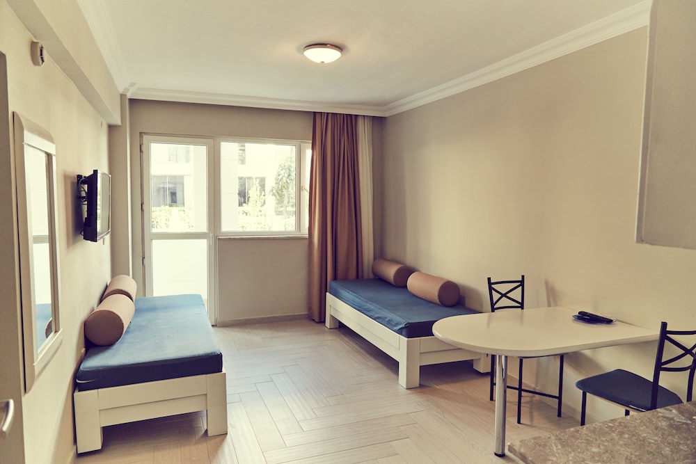 Apartment, Multiple Beds, Non Smoking