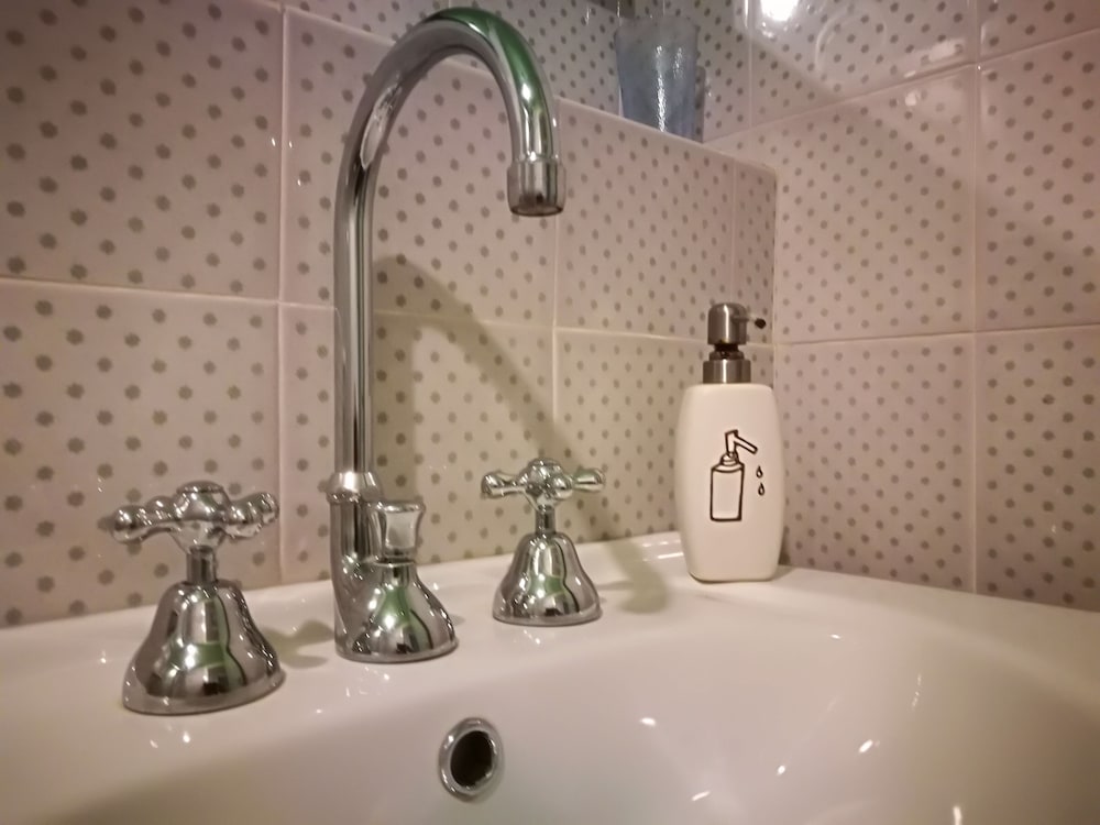Double Room, Shared Bathroom photo 3