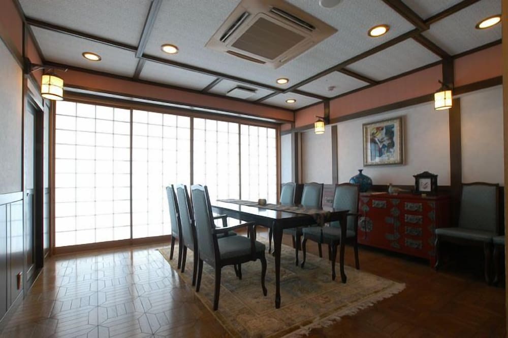 Japanese Room photo 2