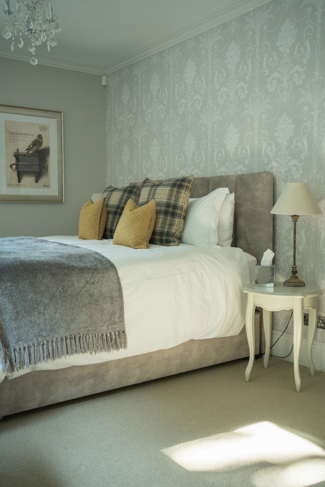 Deluxe Double or Twin Room, Garden View (Malhamdale)