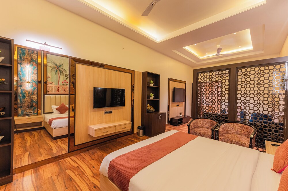 Premium Room - Photo 6
