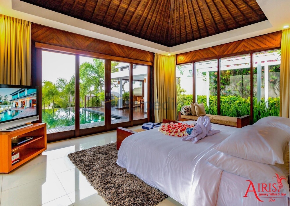 Luxury Villa, 1 Bedroom, Private Pool photo 1
