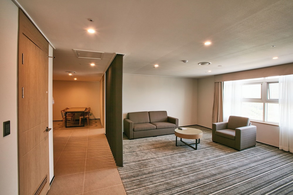 Signature Suite photo 2
