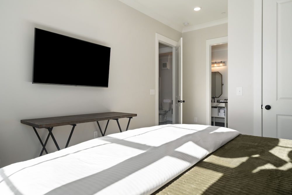 Deluxe Suite, 2 Bedrooms photo 3