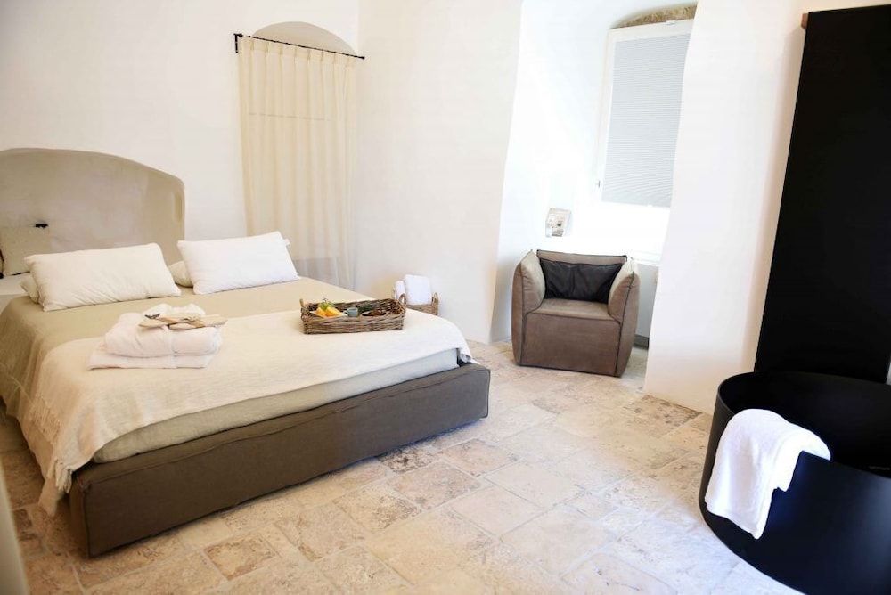 Room, 1 Bedroom photo 1