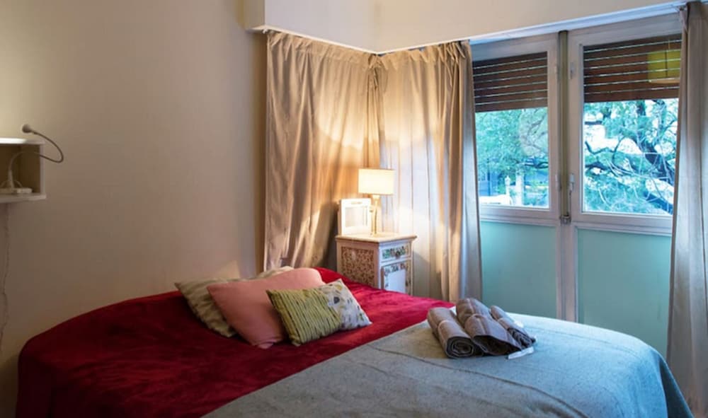City Apartment, 1 Bedroom, Smoking