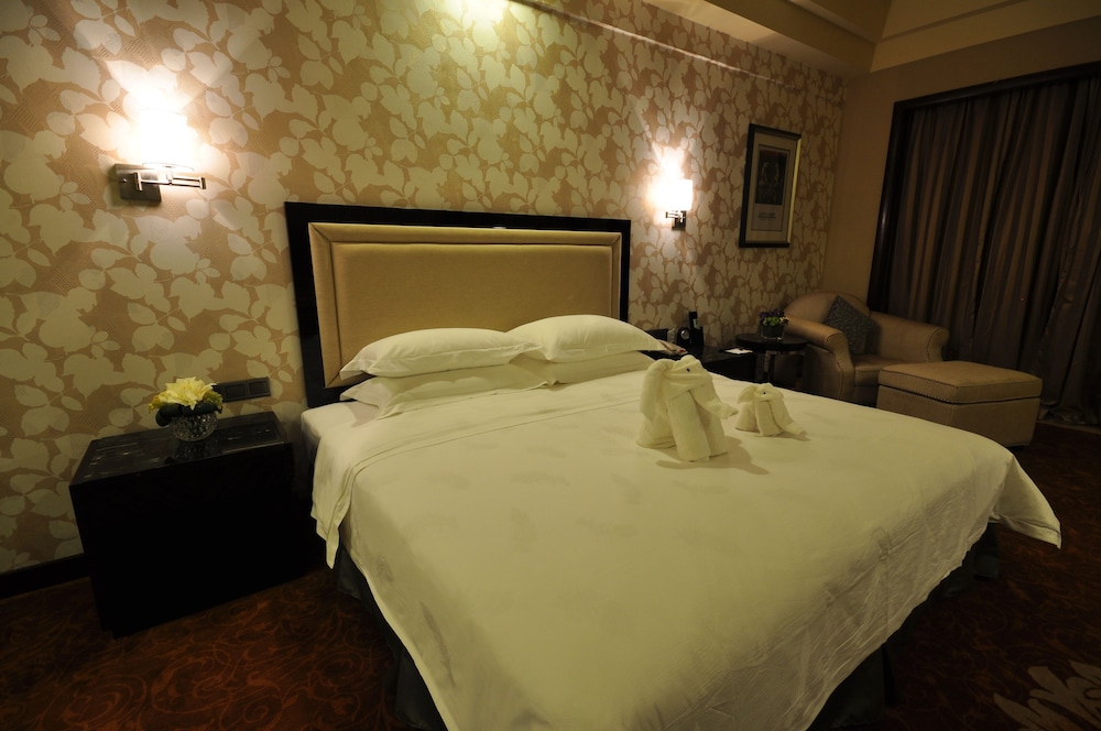Superior King Room photo 1