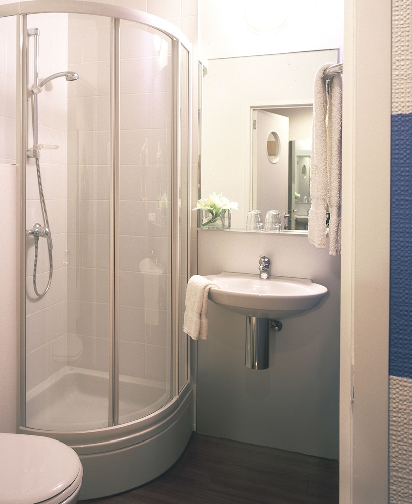 Comfort Double or Twin Room photo 3