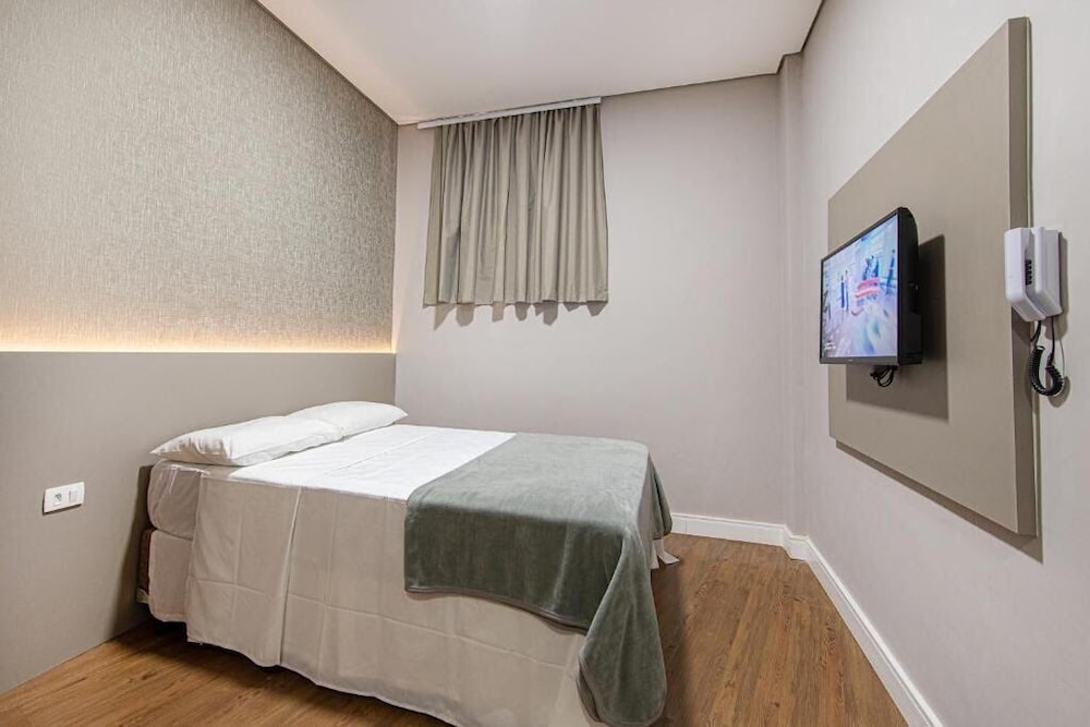 Traditional Single Room