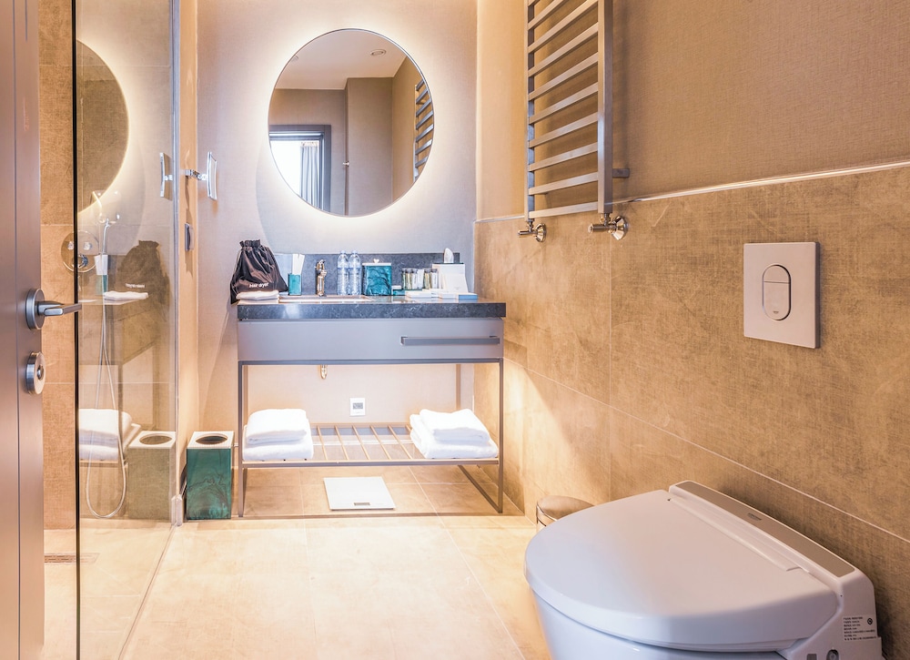 Room with Kitchenette - Photo 7