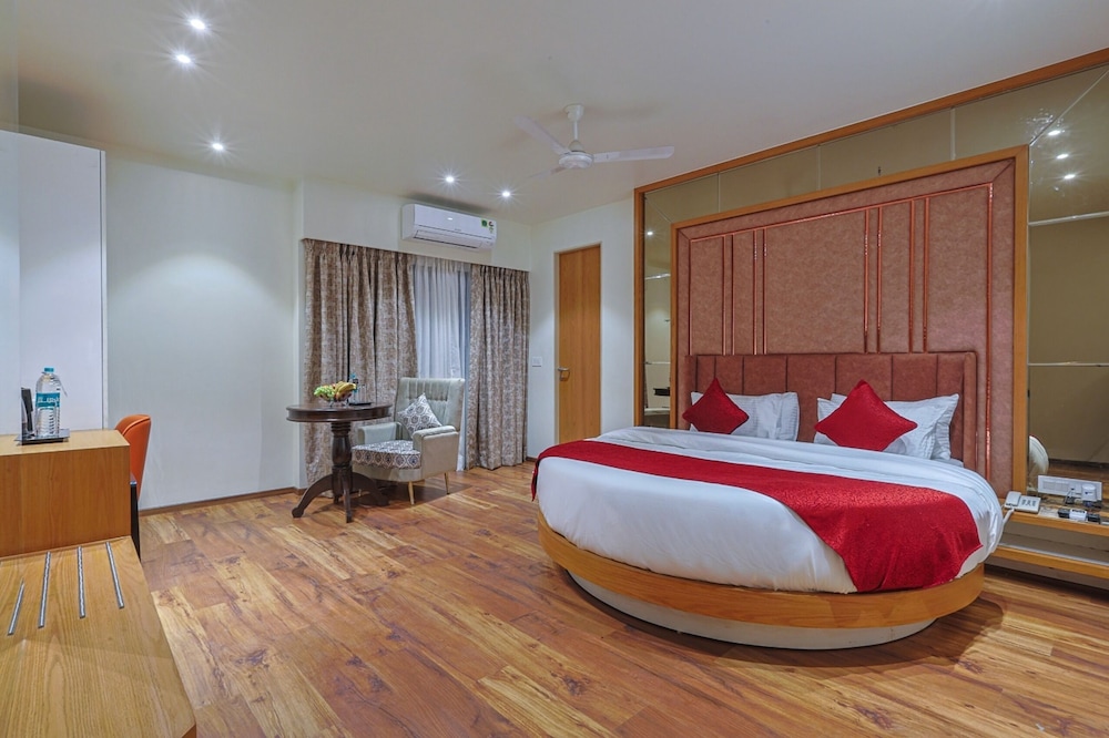 Family Studio Suite