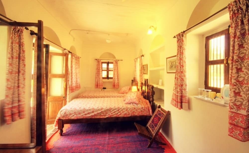 Deluxe Room (Garden View) - Photo 4
