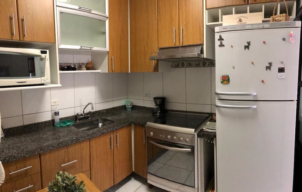 Apartment photo 2