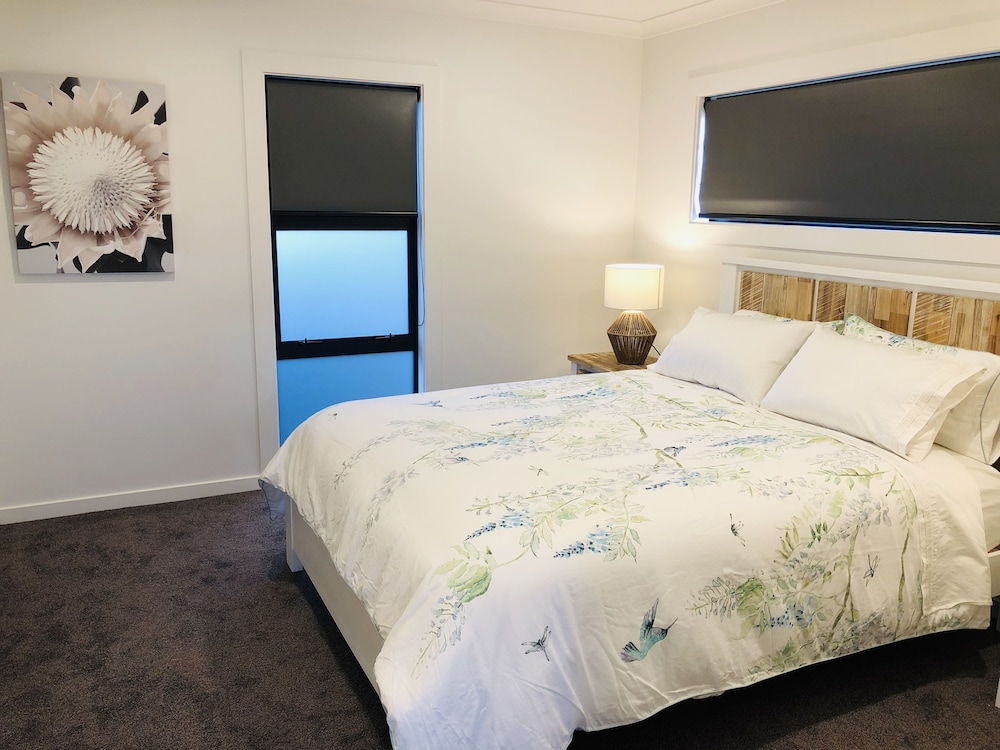 Premium Townhome, 3 Bedrooms, 2 Bathrooms (Gemini B) photo 1