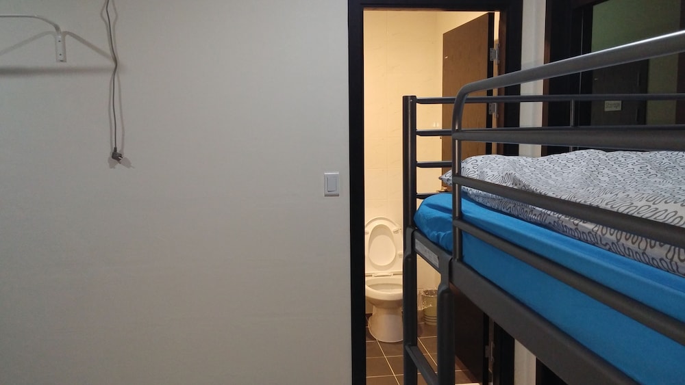 Shared Dormitory, Women only (4-person) photo 1
