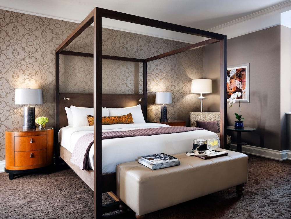 Fairmont Gold, Junior Suite, 1 King Bed, Non Smoking - Photo 1