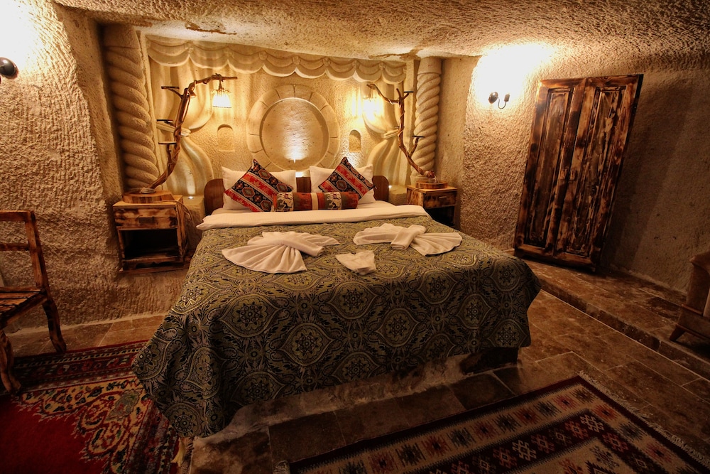 Honeymoon Room (Alesta) - Photo 42